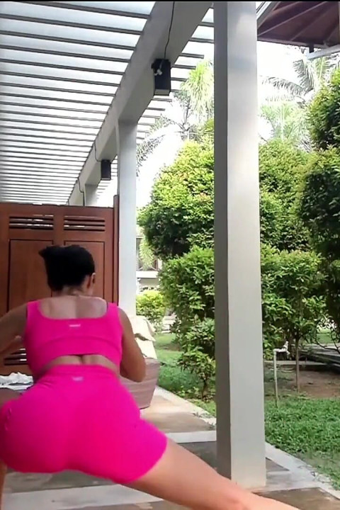 Fitness ao ar livre para minha bunda e abdominais