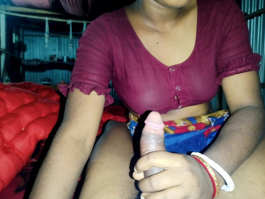 Hot Desi Stepmom Gives Sloppy Blowjob to Her Stepson at Home