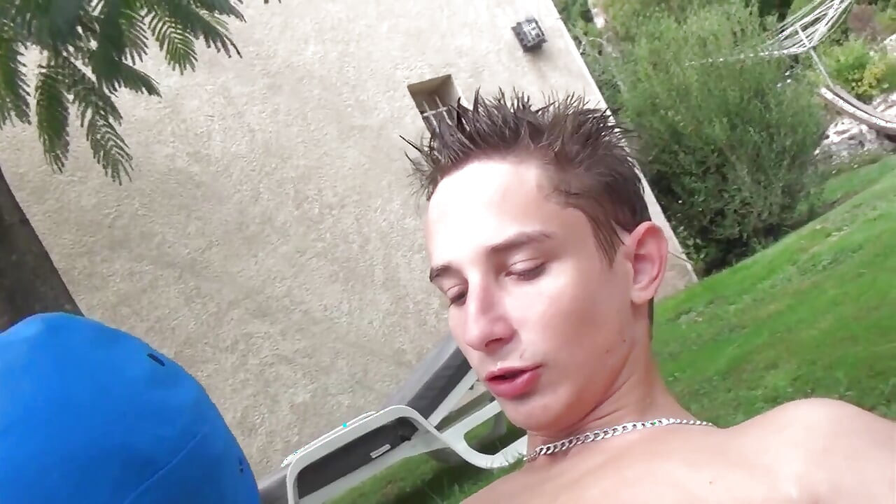 Exclusive video Bareback: Great outdoor fuck between hot and sexy horny guys