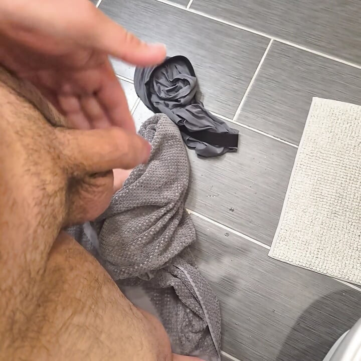 Guza kućni tuš pov amater jaja kurac penis izbliza
