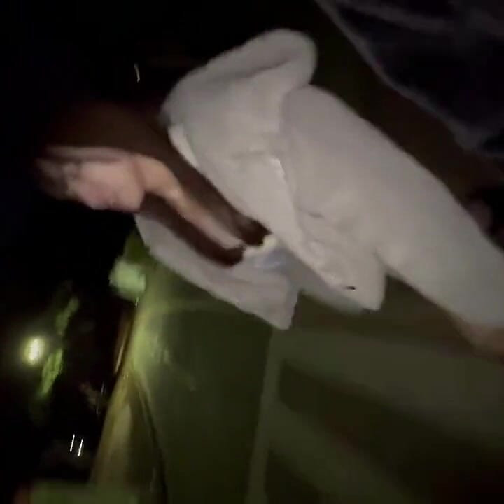 Late Night Park Encounter a Struggling Girl Gets Drawn Into a Risky Outdoor Experience Ending in Creampie