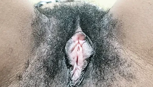 Ateşli pembe kıllı amcıklı orta yaşlı seksi kadın ile baştan çıkarıcı