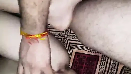 A Horny Desi GF Enjoys Deep Penetration