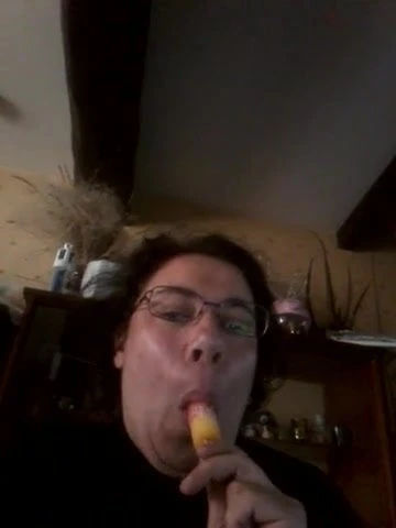 cokine de badoo qui montre comme elle suce