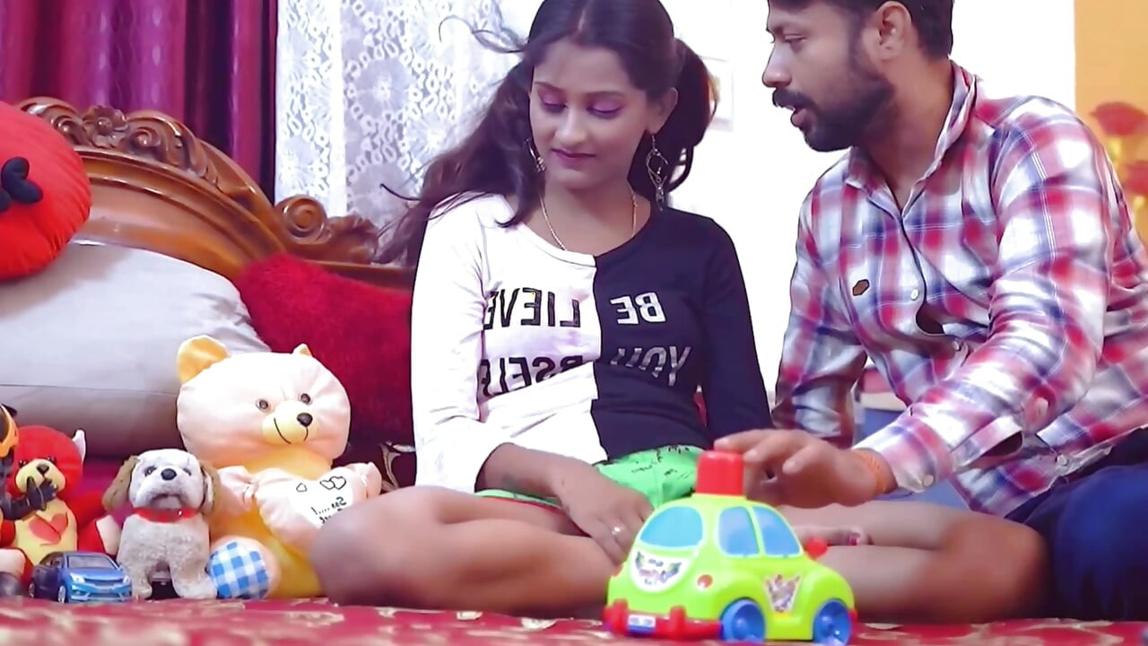 Bhai se sauteli chhoti behen ko khelte waqt pel diya