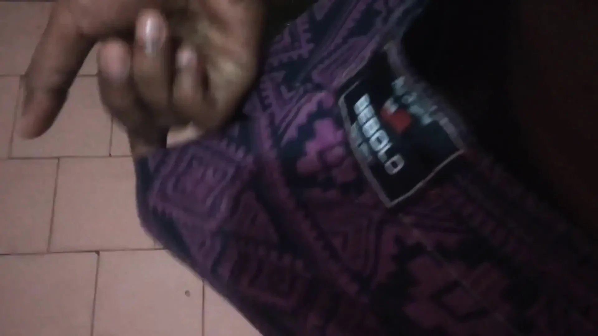 Tamil 10 inci Sesi Kayu Seksi Besar Pada 07 Ogos 2025