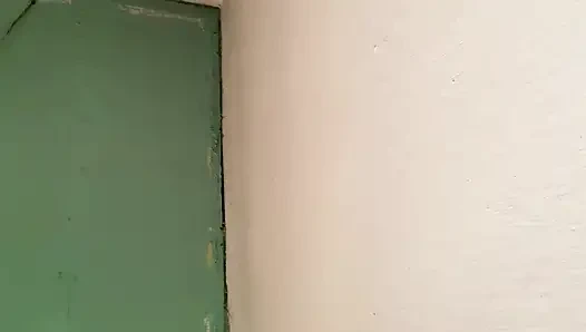 Bayangin aja gimana kamu nyepong toket ini?