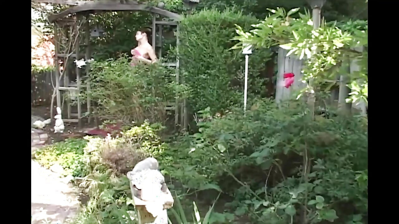 This Bitch Loves to Suck on Dicks and Swallow Cum