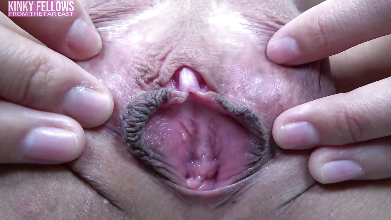 Crowned Clit. Slim Art Body, Dripping Creampie After a Saliva-heavy Blowjob