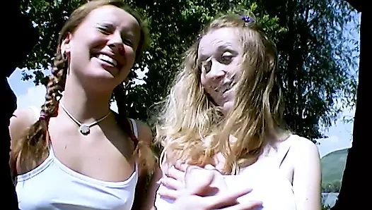 Lesben Outdoor Sex Mit Sextoys