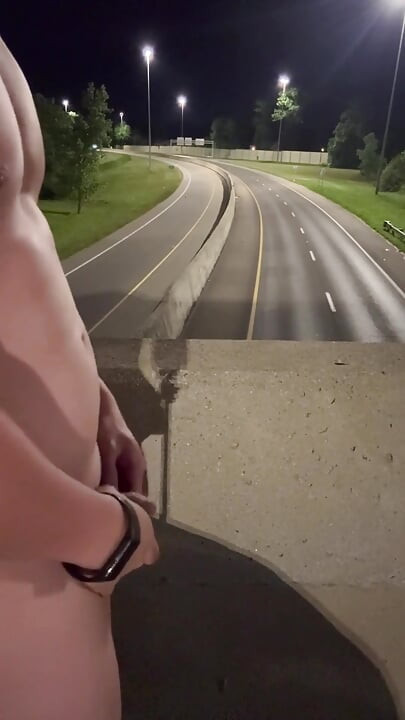 Asian Muscle Hunk Strips Naked on the Bridge - Ripped Flexing & Massive Cumshot