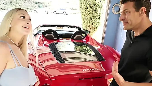 Naturally Busty Skylar Vox Lets Stepdaddy Stretch Her Sweet Snatch