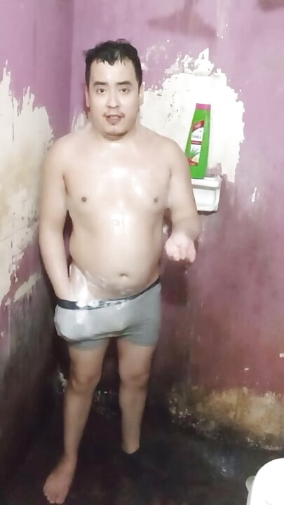 Jesus in Boxer Bathing Chapter 10