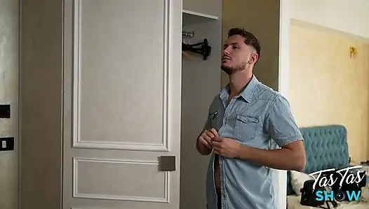 Freshly Divorced Wife Fucks her Psychologist