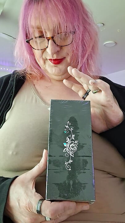 A harmless unboxing video with Princess Udders