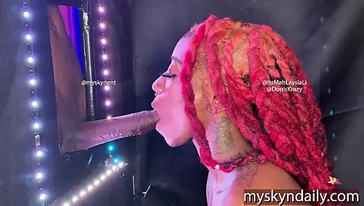 Глотка получает большой черный хуй