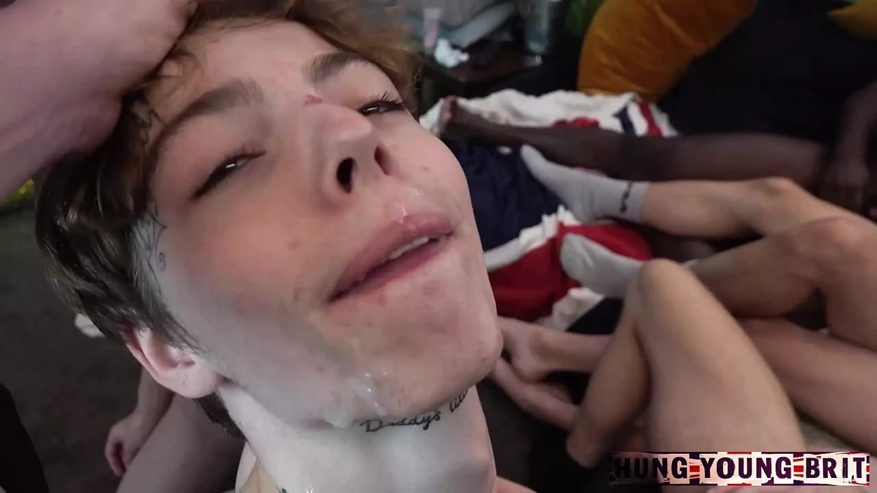 在这里，每个人都很难！