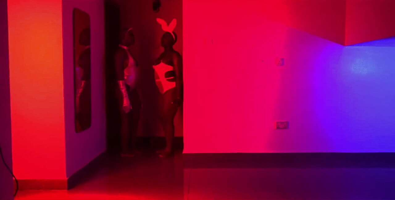 Een romige Nigeriaanse halloweennacht