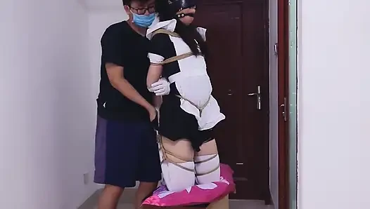 Whh02 - gadis cina dengan stoking putih dan matanya ditutup, diikat dengan tali bergeliat sampai orgasme