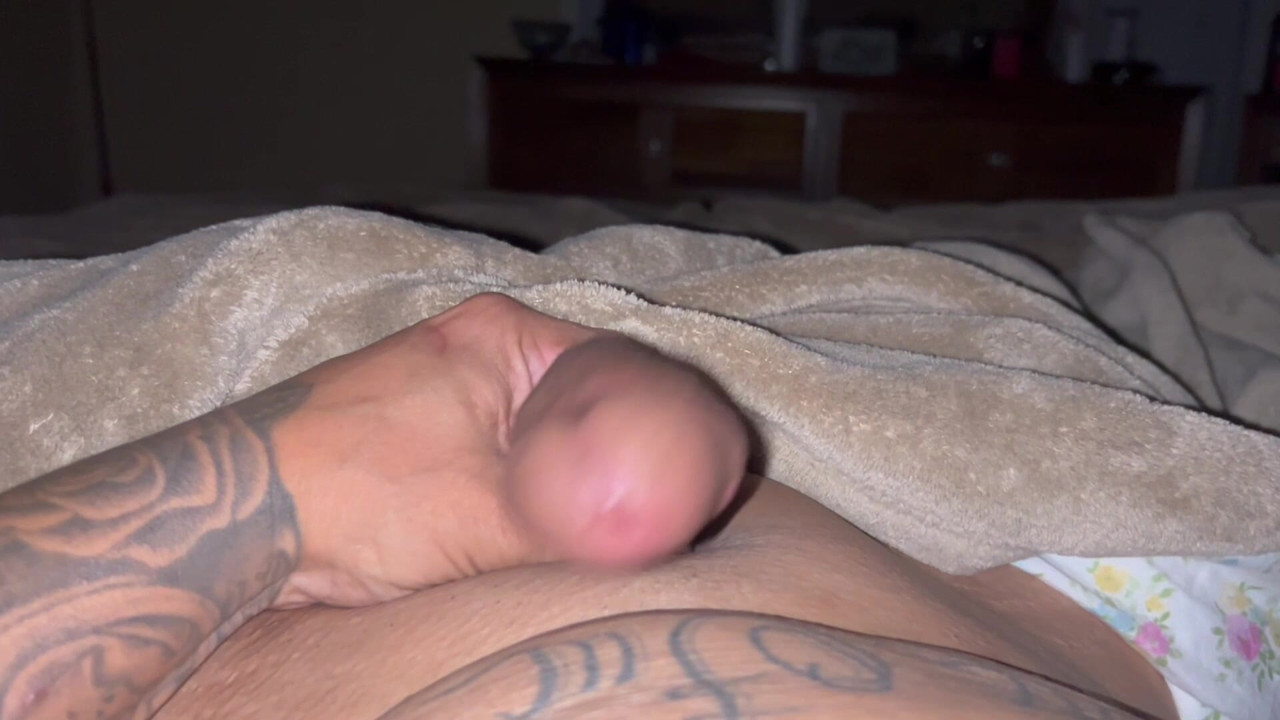 pulling on this fat cock