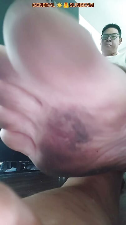 Barefoot Solo Moment - My Natural Soles Close Up