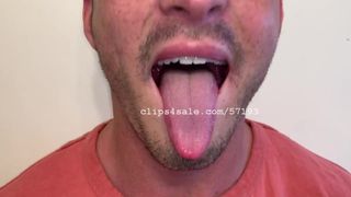 Homosexueller Zungenfetisch - Cody Lakeview Zunge part2 video2