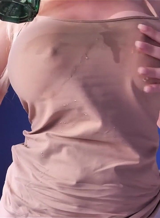 Hard Boobs Wet