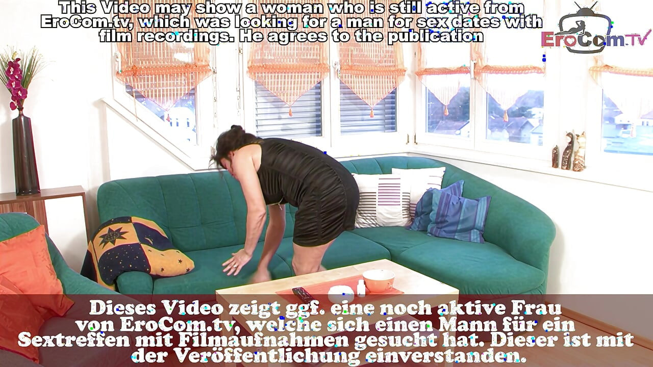 German bodybuilder fucks the old lonely granny