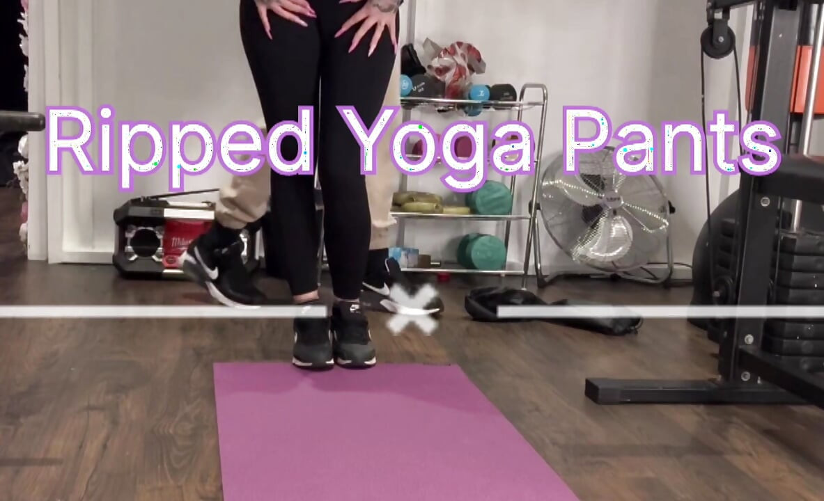 Zerrissene Yogahosen