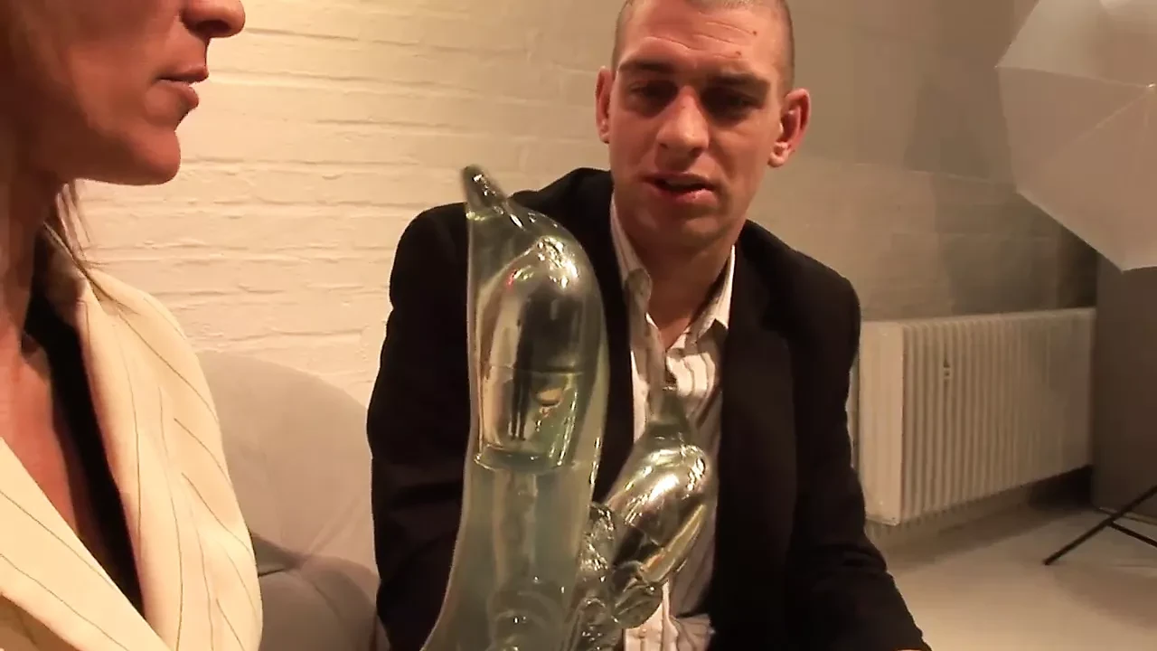 Autsch!! Der Dildo Deal mit Niki