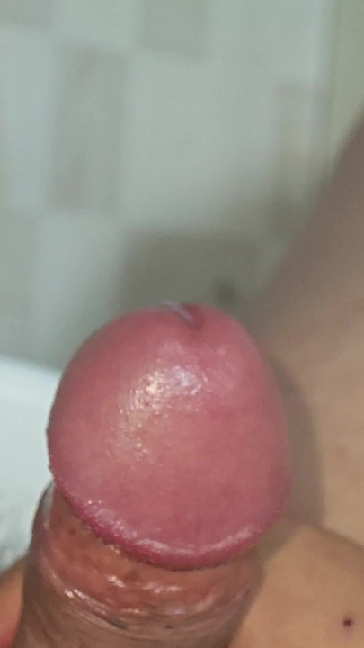 Nezaobilazan trenutak iz "Usporene snimke ejaculation_slow izdanje 16 times_9 ejaculations_semen"