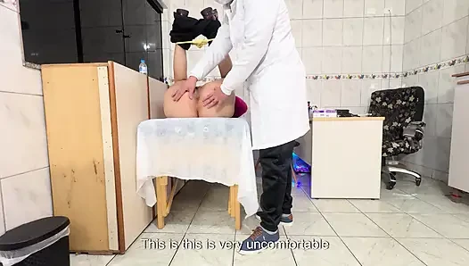 Dokter menyarankan akan lebih baik melakukan seks anal lebih banyak dan menggunakan sumbat.