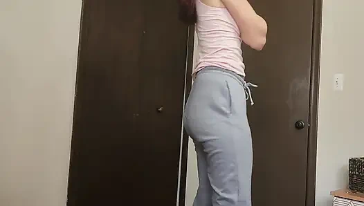 Раздевание и обратная наездница