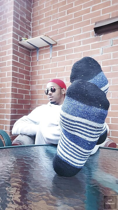 Drkanje prstima i taban prelaz (2025)