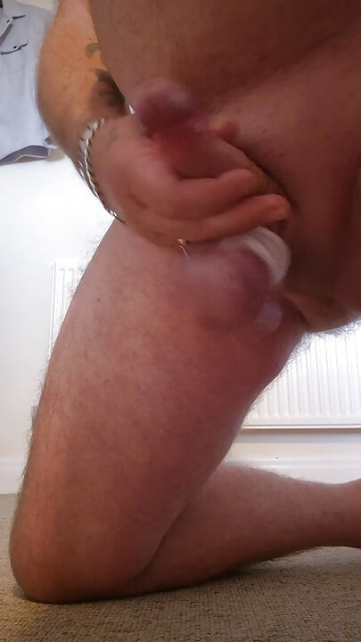 जोरदार वीर्य निकालना