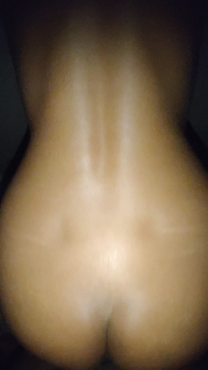 Futai sexy pe la spate.