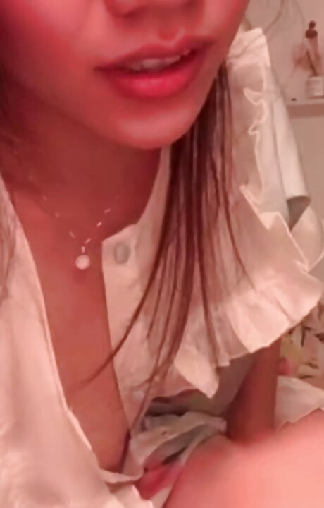 Lulu Wilds Gets Horny as Fuck