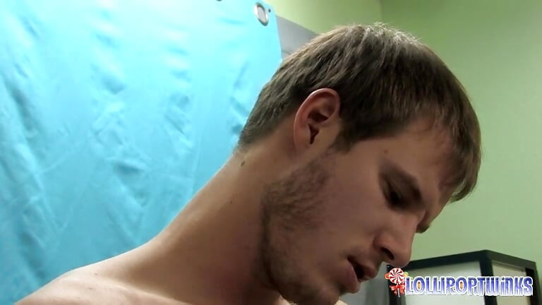 LollipopTwinks: Handsome Tyler Andrews Works On His Boss Patrick Kennedys Dick Very Hard