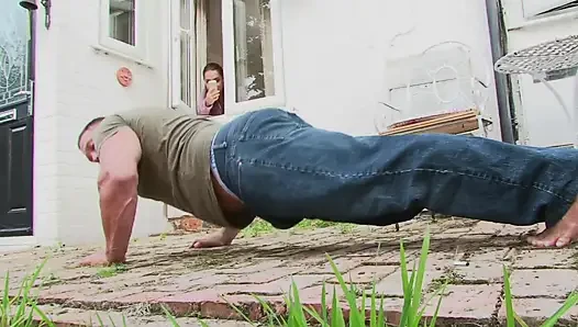 Hairy Olga Cabeava Sprayed from Her Stepbrother  Jay Muscle