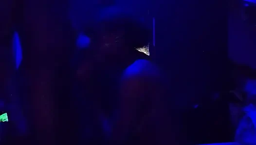 Mavi görünümde randevu gecesi