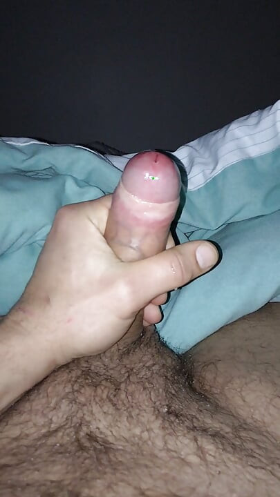 Handjob when waking up in bed