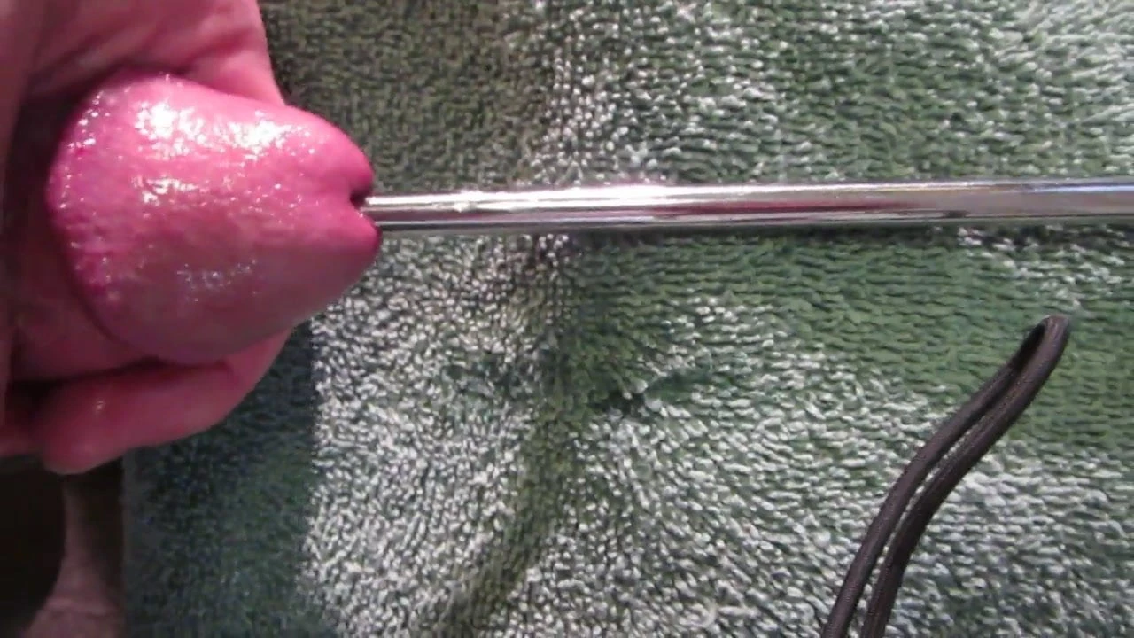 Sounding my cock 2