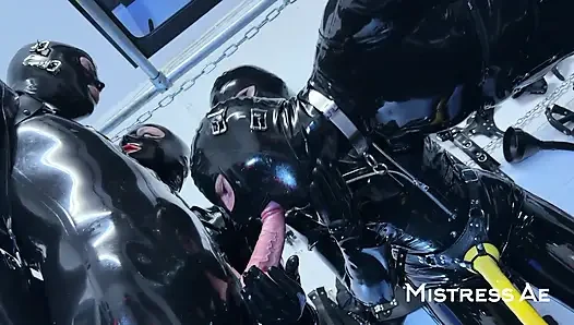 Mistressae & Miss Lilly: Bi-training in Latex