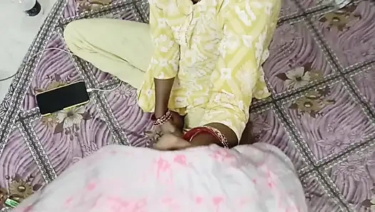 Seans 24. Hintli çift banyoda seks yapıyor