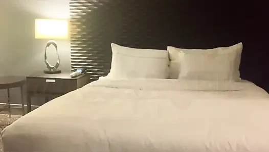 O amcığı kazıyor