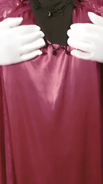 Indian hijabi Muslim Nadiya Bhabhi | Clip 1