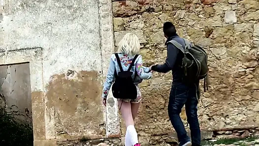 Chessie - трах в отличном на улице полностью переключает меня