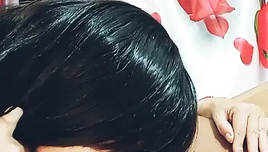 Доминация над милфой в клипе XXX
