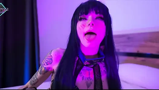 Anal aşıklar için en ateşli video Hinata anal oynamayı ve götün içine boşalmayı seviyor