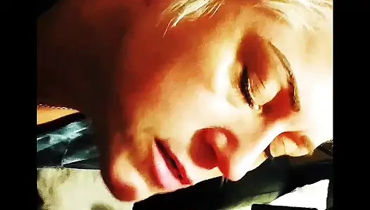 Nikki Suxxx Smoking Blowjob